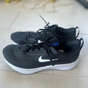 Nike Zoom Fly 4 (Men’s 13)